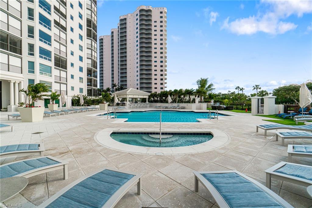 BILTMORE AT BAY COLONY - Residential