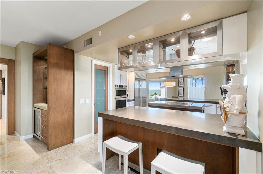 BILTMORE AT BAY COLONY - Residential