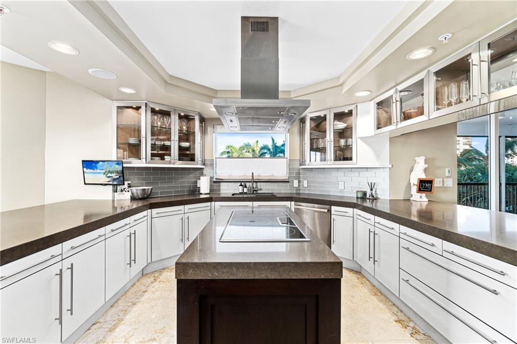 BILTMORE AT BAY COLONY - Residential