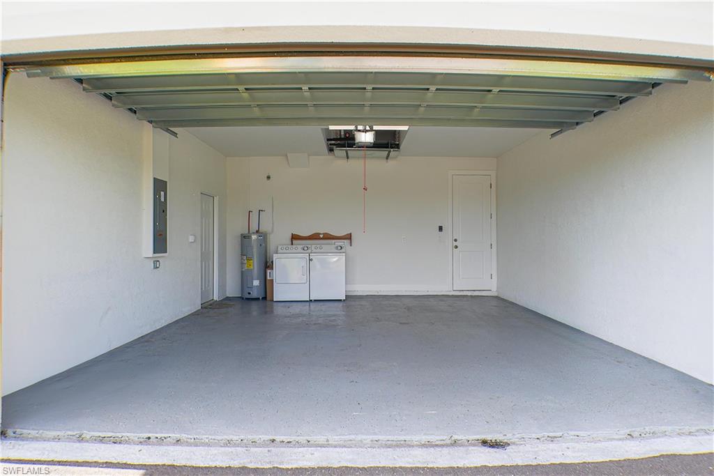 GOLDEN GATE ESTATES - Residential Lease