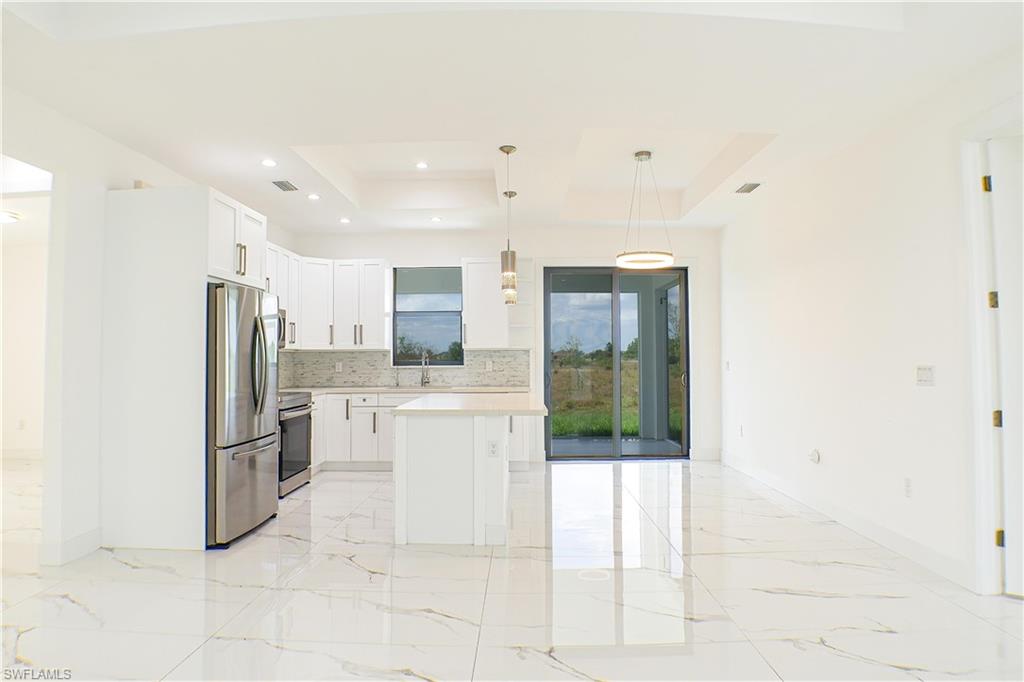 GOLDEN GATE ESTATES - Residential Lease