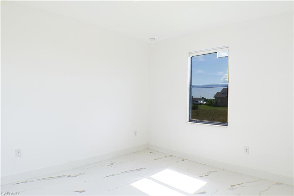 GOLDEN GATE ESTATES - Residential Lease