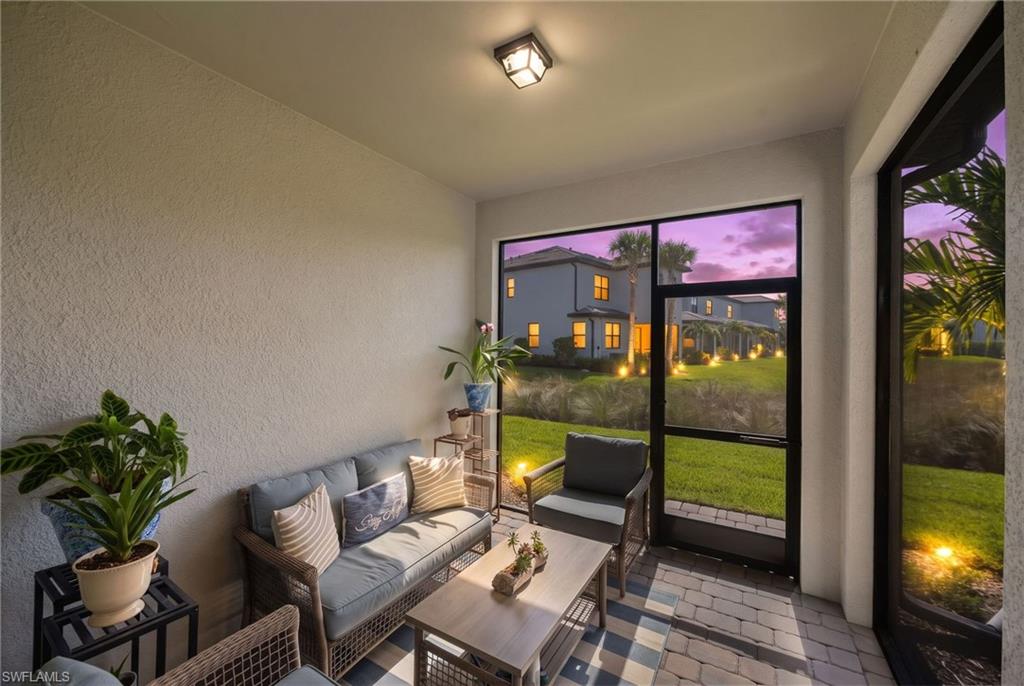 SONOMA OAKS - Residential