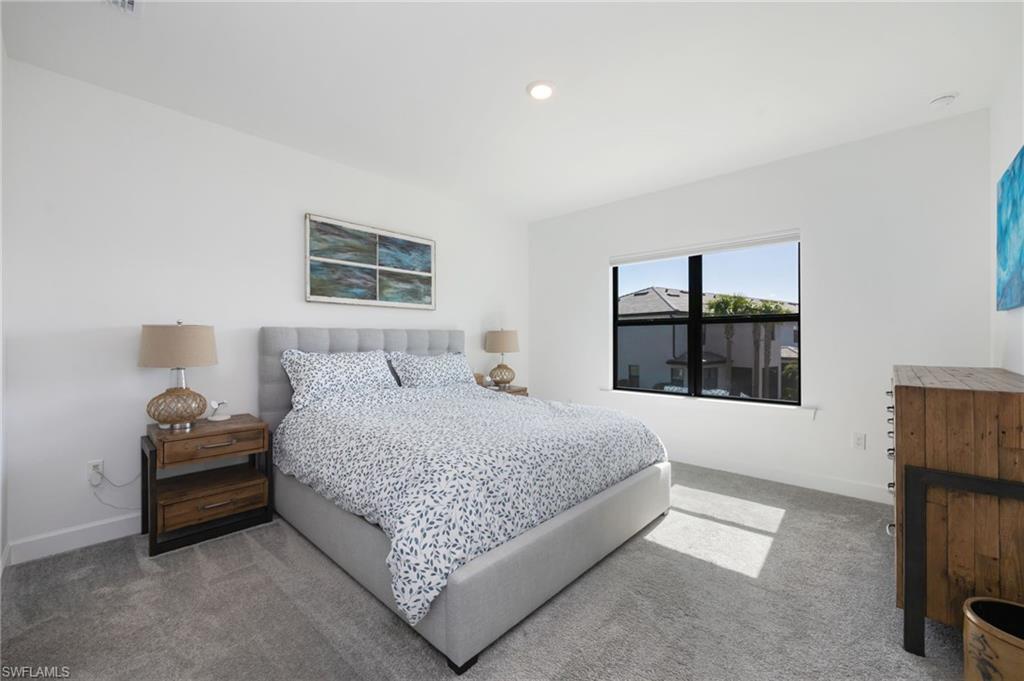SONOMA OAKS - Residential