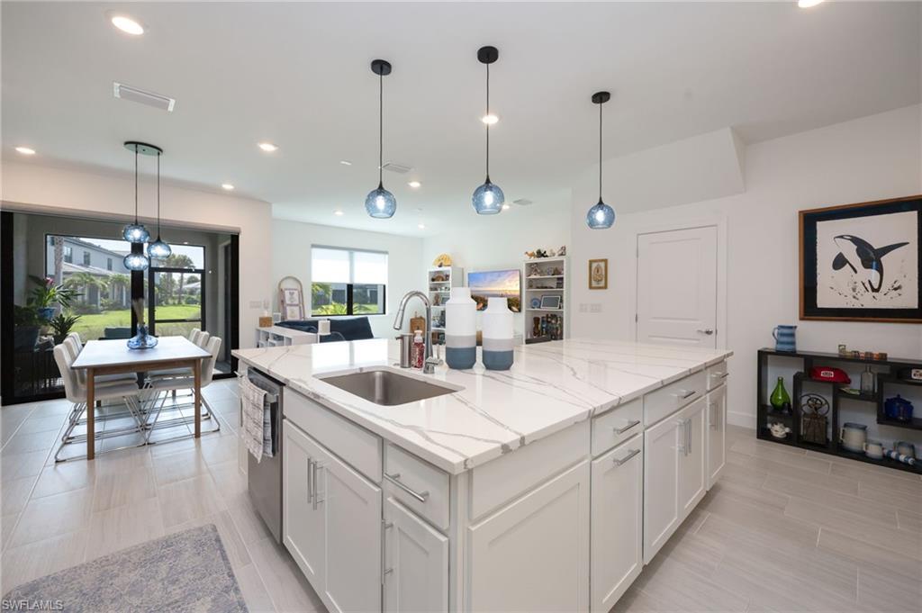 SONOMA OAKS - Residential