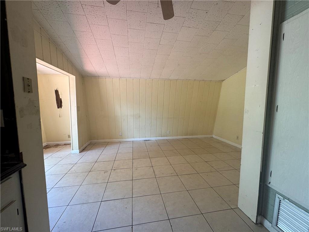 NORTH LABELLE - Residential
