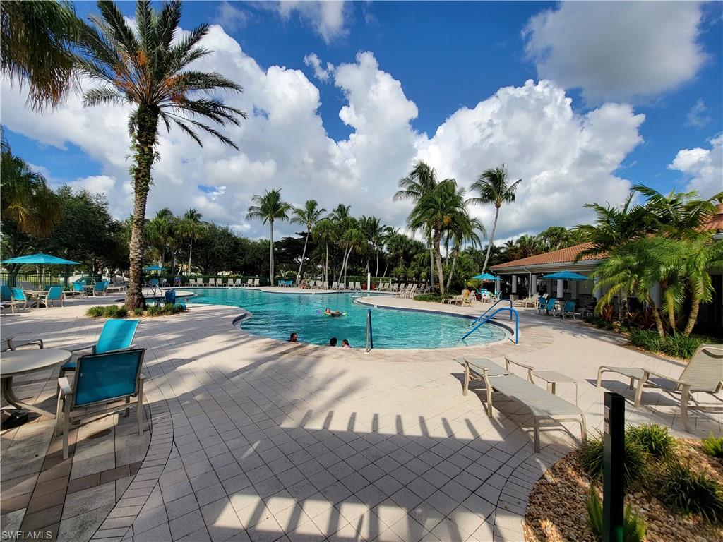 ISLAND WALK - Residential Lease
