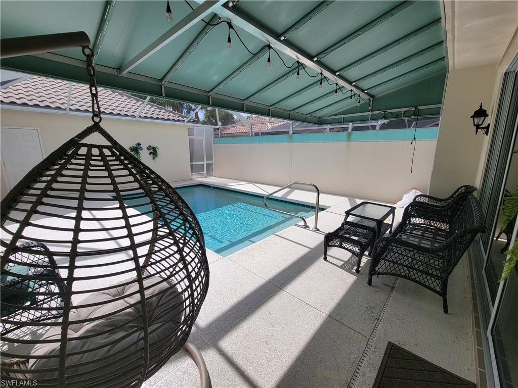 ISLAND WALK - Residential Lease