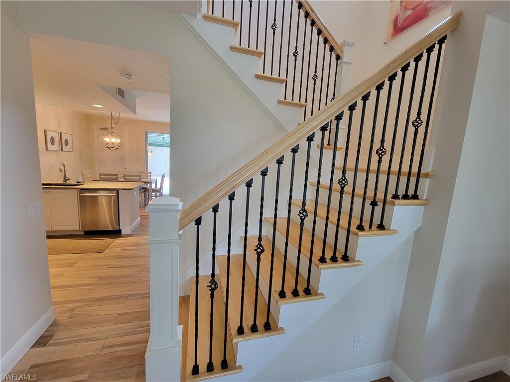 ISLAND WALK - Residential Lease