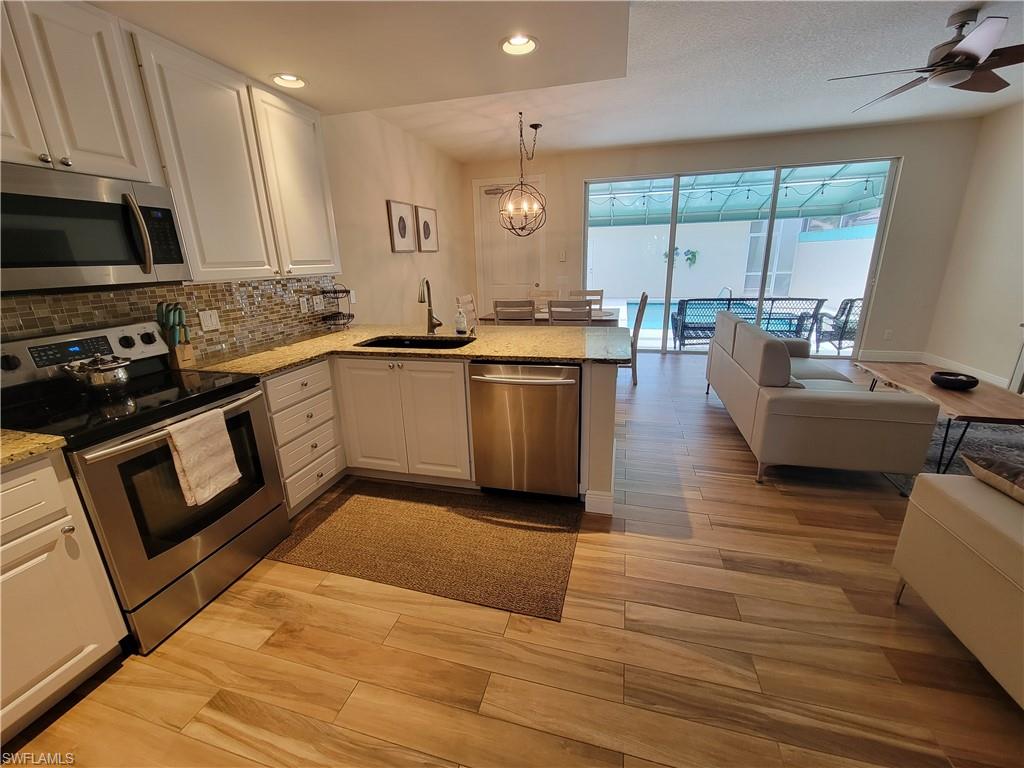 ISLAND WALK - Residential Lease