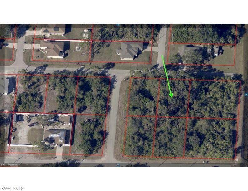 LEHIGH ACRES - Land