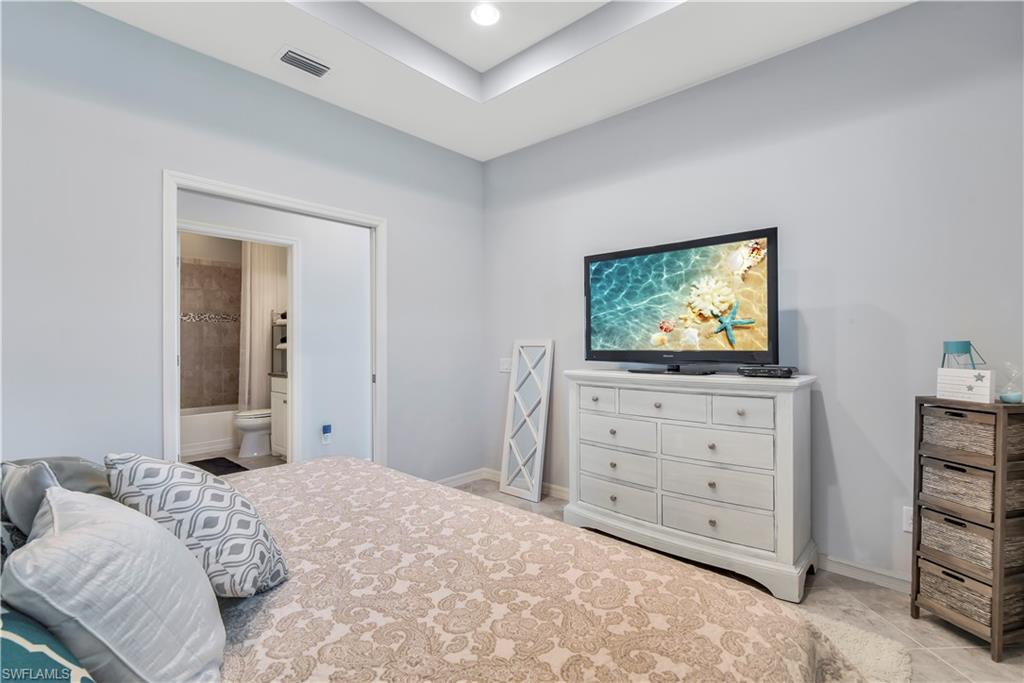 SANDOVAL - Residential