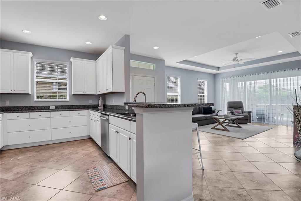 SANDOVAL - Residential