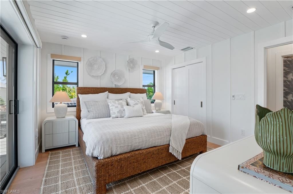 BEACH HOMES - Residential
