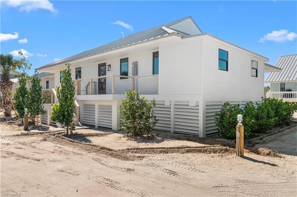 BEACH HOMES - Residential