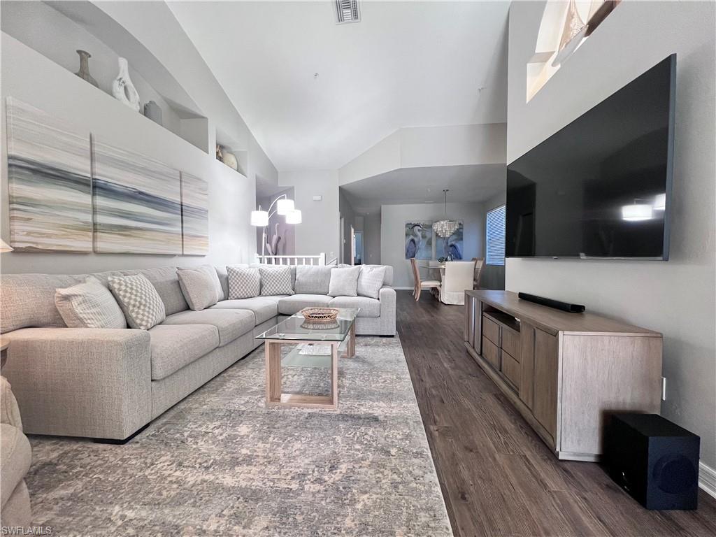 CREEKSIDE CROSSING - Residential Lease