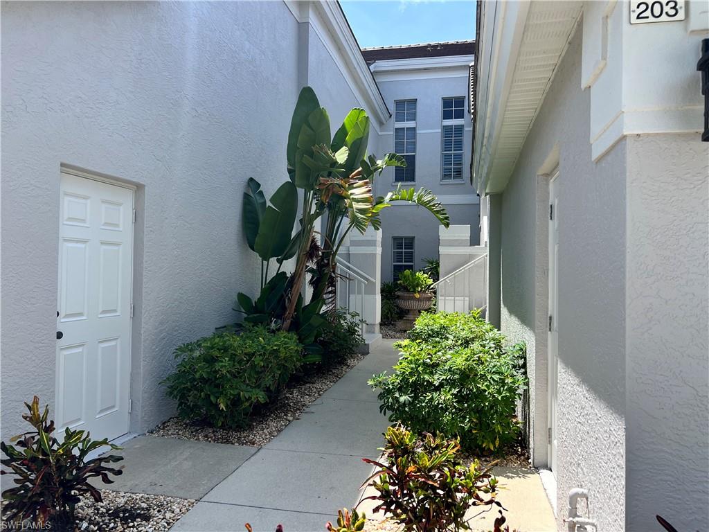 CREEKSIDE CROSSING - Residential Lease