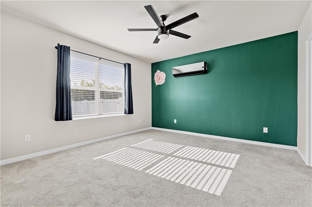 CORAL BAY - Residential