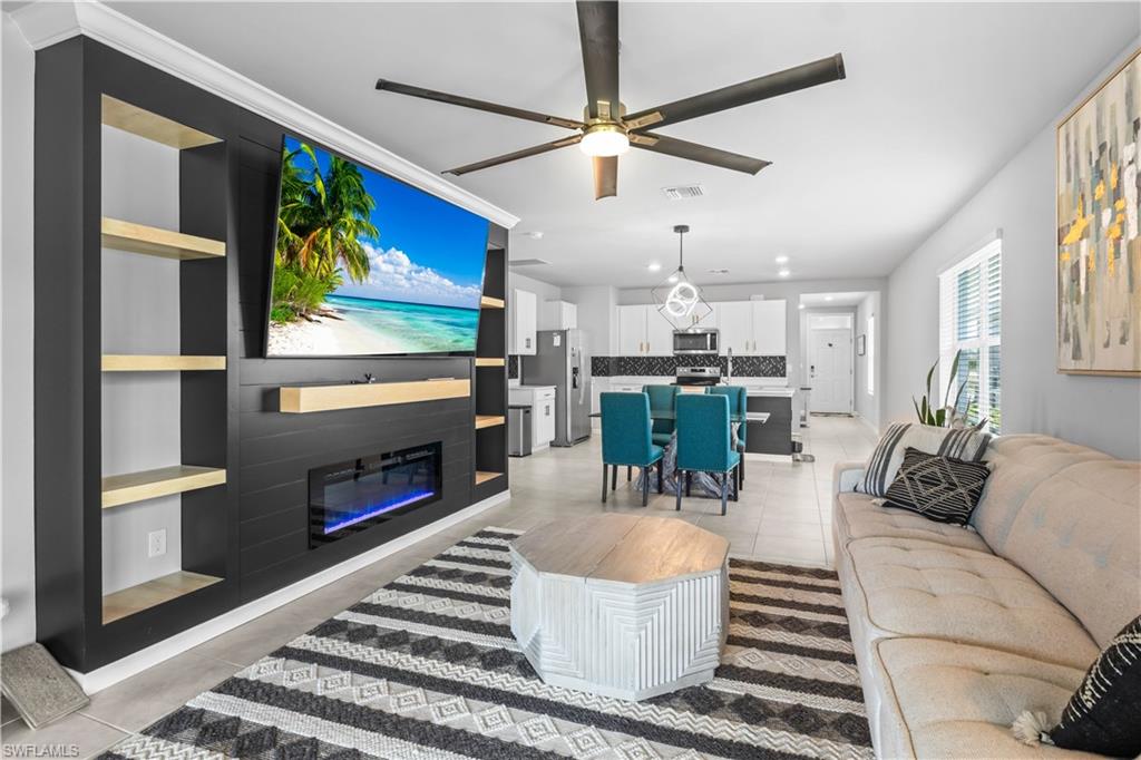 CORAL BAY - Residential