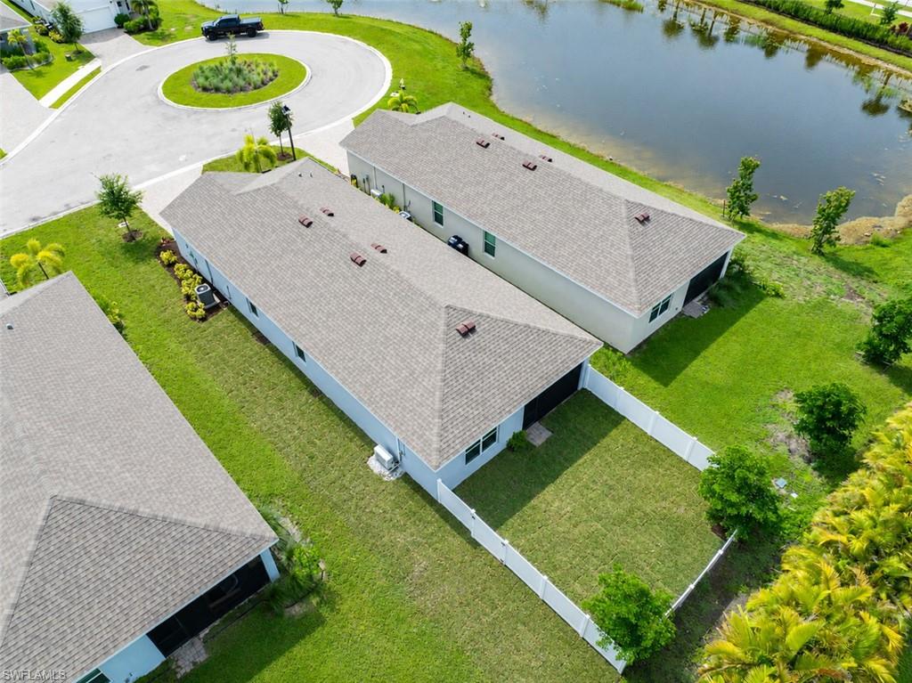 CORAL BAY - Residential