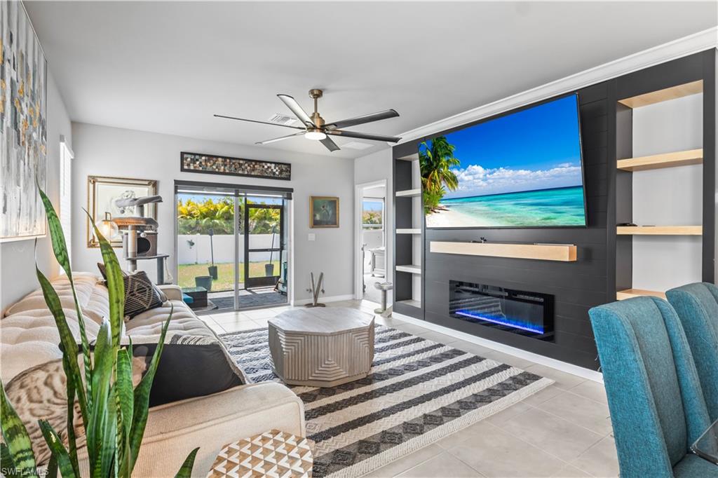 CORAL BAY - Residential