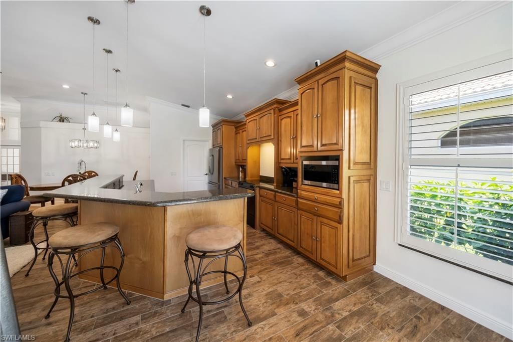 CRESCENT COVE - Residential