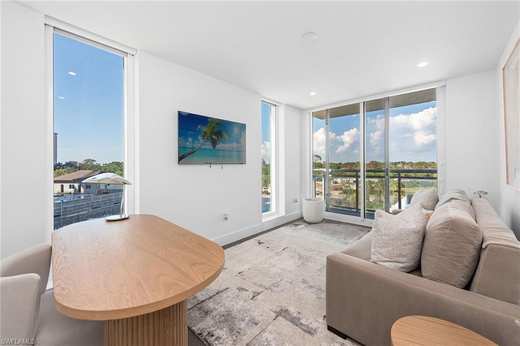 KALEA BAY TOWER 400 - Residential