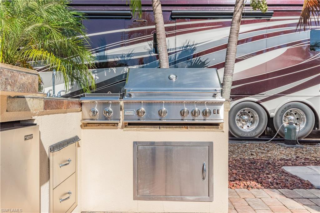 CYPRESS TRAIL RV RESORT - Land