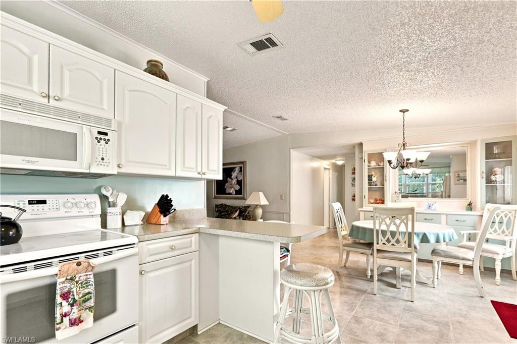 PINE LAKES COUNTRY CLUB - Residential