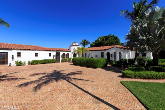 EDGEWATER - Residential