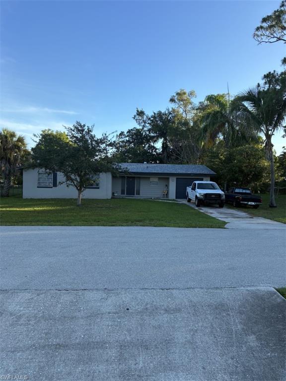McGregor Allen Park area. Remodeled interior including tile floors throughout and new kitchen with granite tops.
New roof. New water heater. Garage. Large yard.