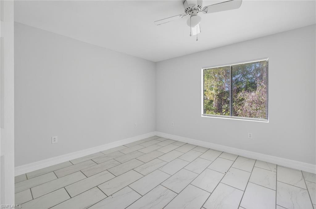 SAN CARLOS PARK - Residential Income