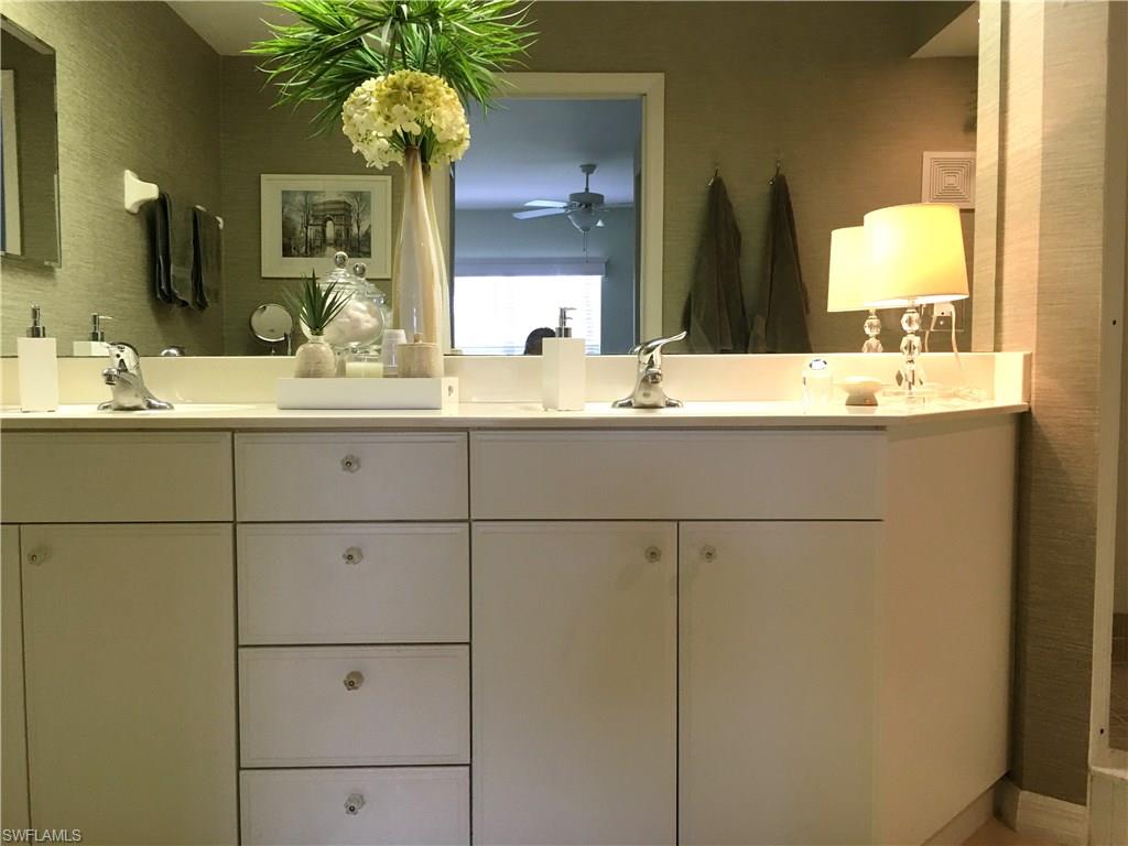LIGHTHOUSE BAY - Residential