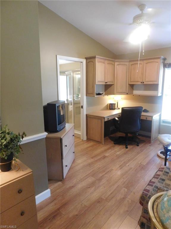 KELLY GREENS - Residential