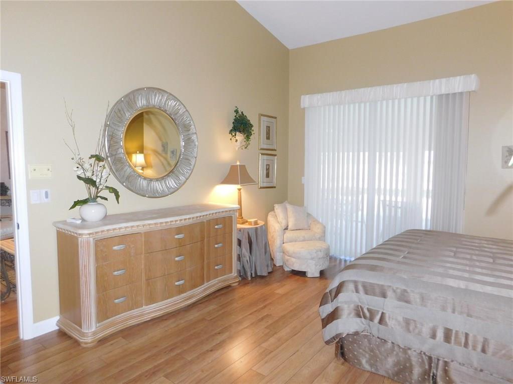 KELLY GREENS - Residential