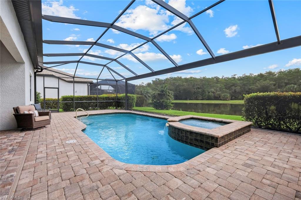 CORKSCREW SHORES - Residential