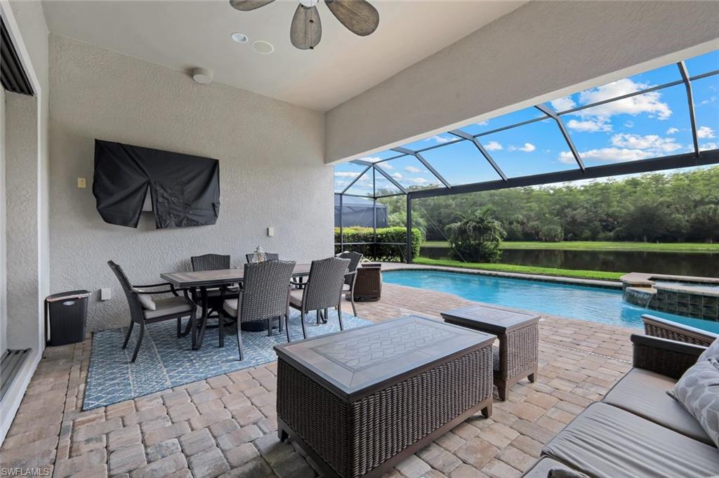 CORKSCREW SHORES - Residential