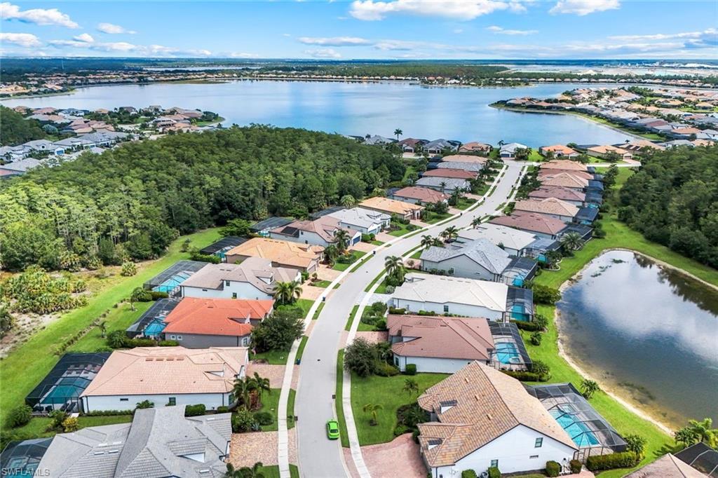 CORKSCREW SHORES - Residential