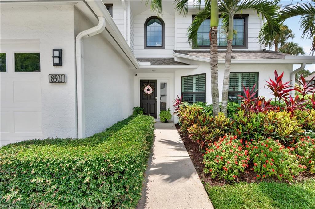 PELICAN RIDGE - Residential