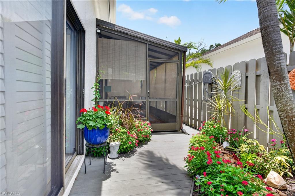 PELICAN RIDGE - Residential