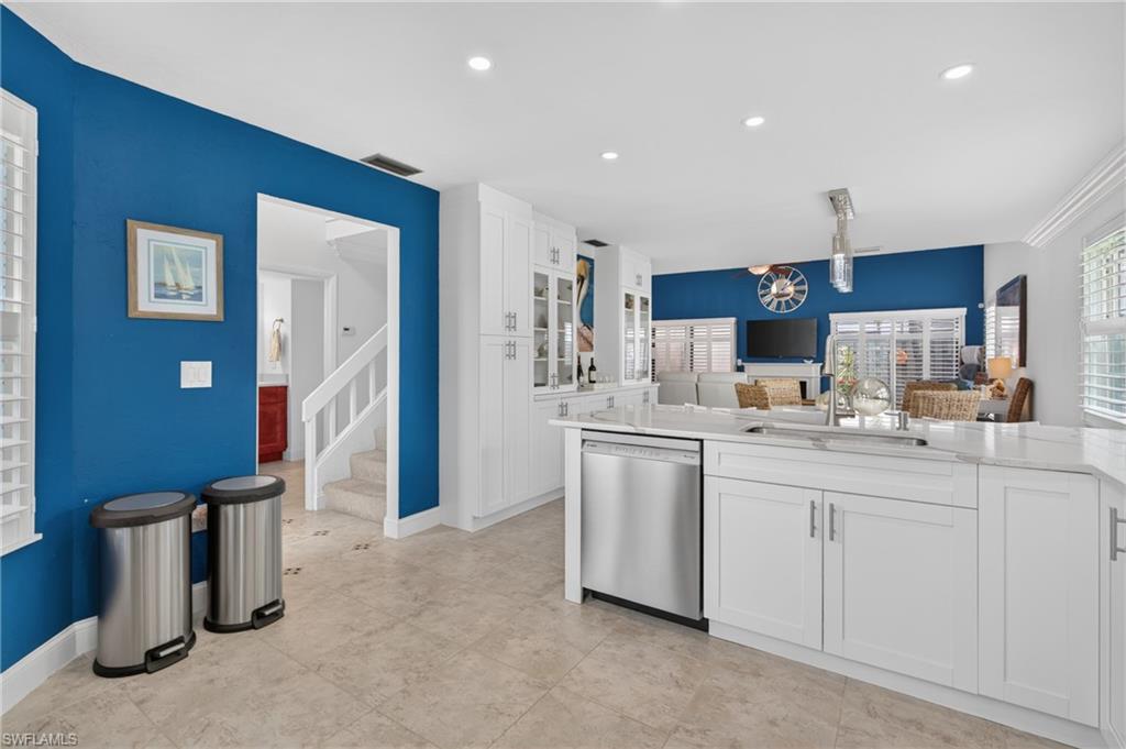 PELICAN RIDGE - Residential