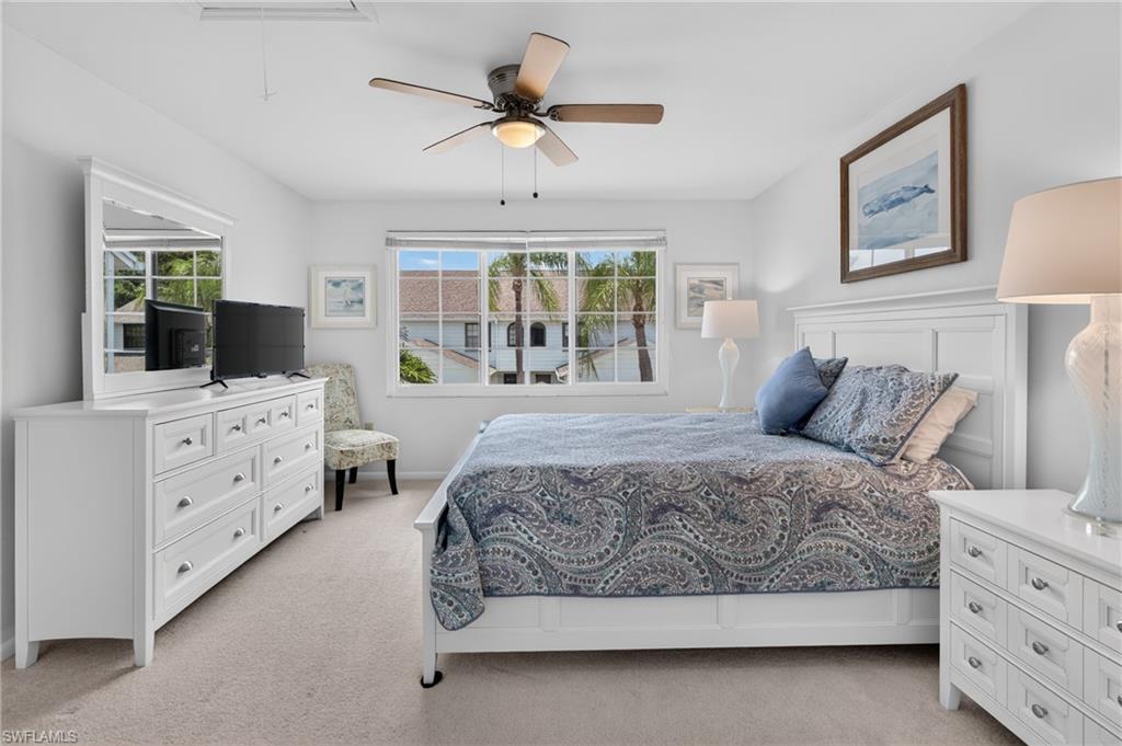 PELICAN RIDGE - Residential