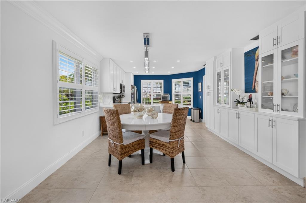 PELICAN RIDGE - Residential
