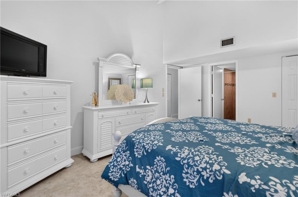 PELICAN RIDGE - Residential