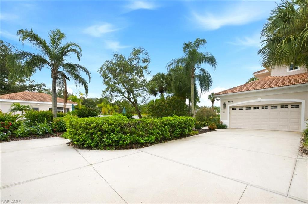 JULIANA VILLAGE - Residential