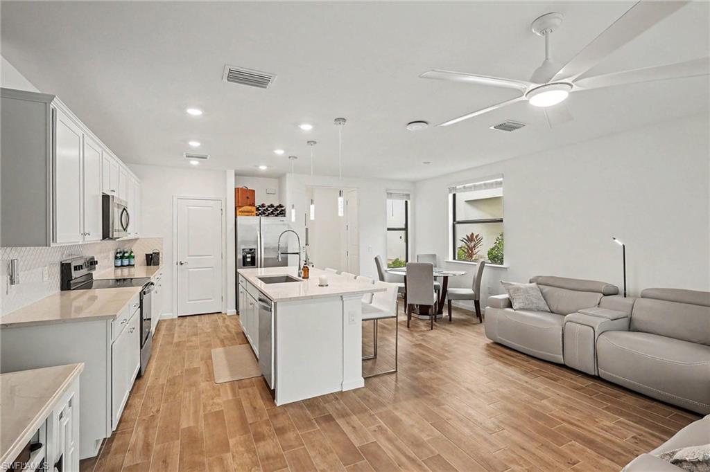 SOLIS GRANDE - Residential