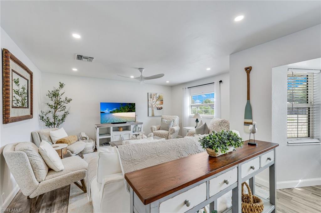 POINCIANA VILLAGE - Residential