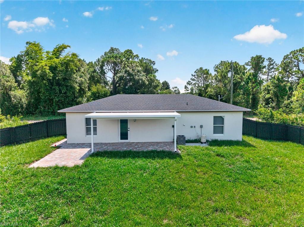 LEHIGH ACRES - Residential
