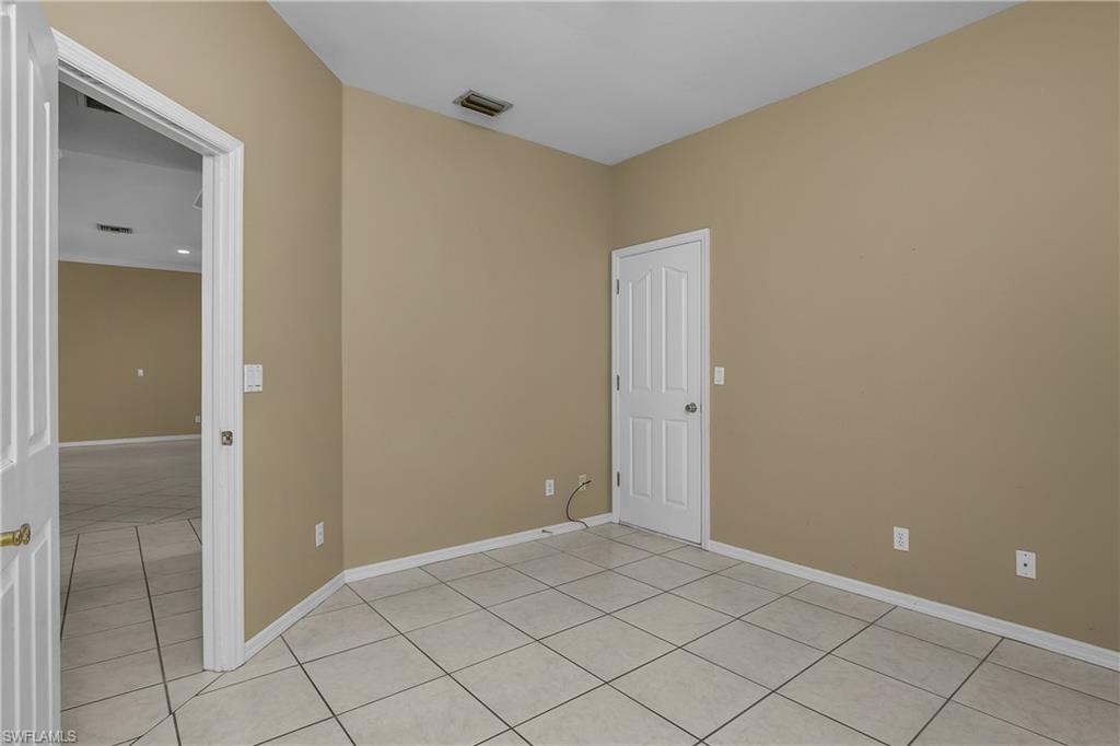 SILVERLAKES - Residential