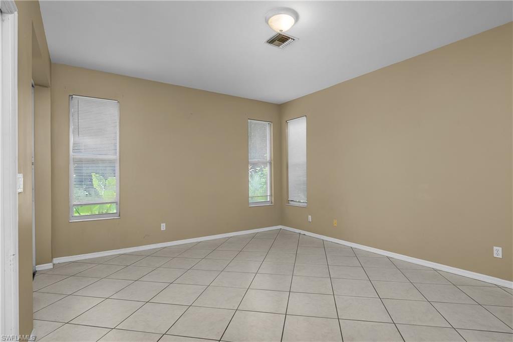 SILVERLAKES - Residential